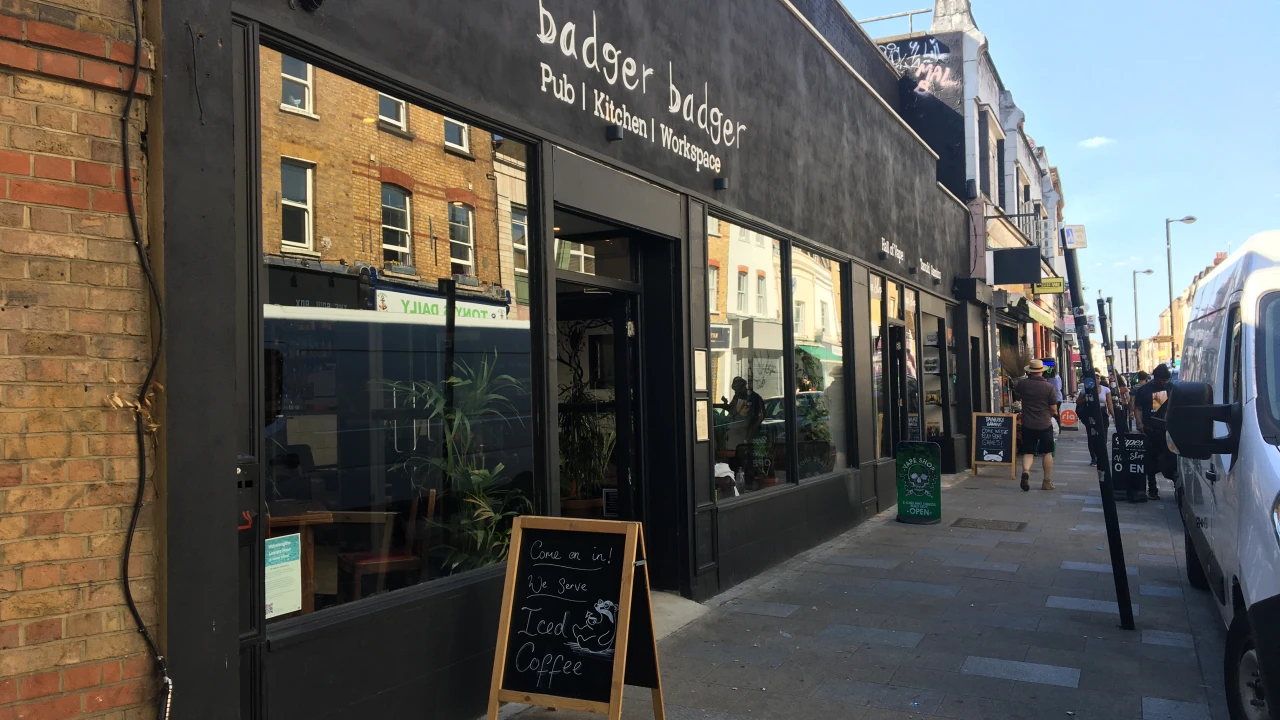 badger badger, Deptford High Street